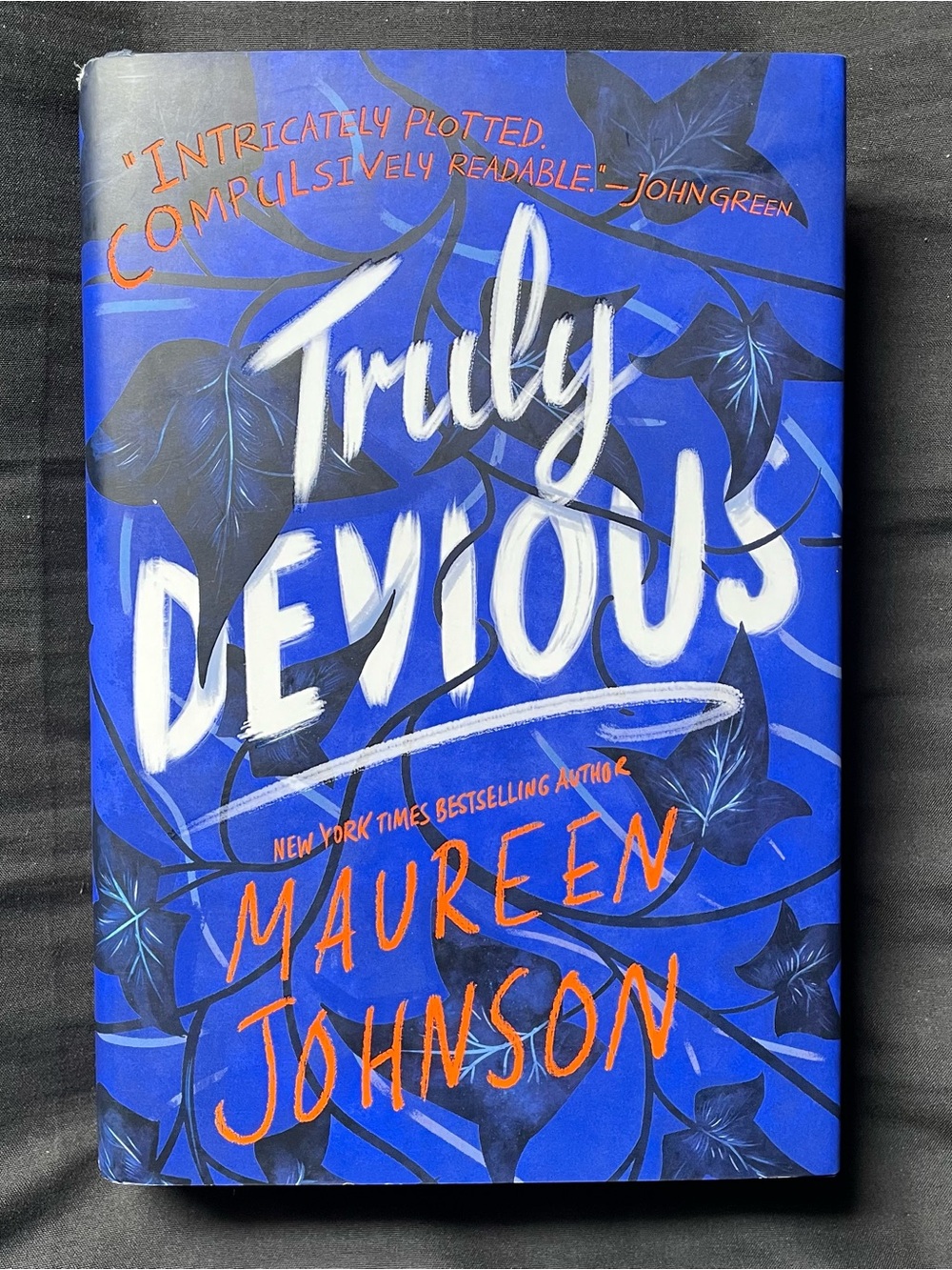 Truly Devious Hardcover (Maureen Johnson)